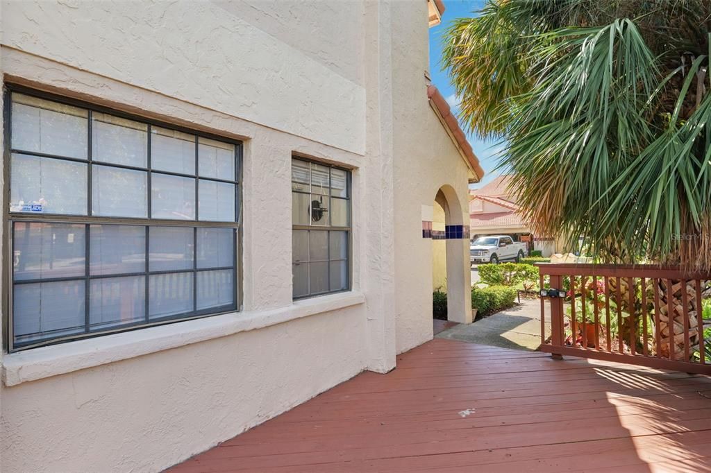 待售: $265,000 (2 贝兹, 2 浴室, 1218 平方英尺)