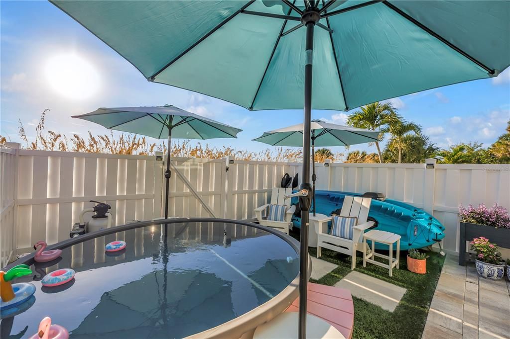 Active With Contract: $1,375,000 (3 beds, 3 baths, 1510 Square Feet)