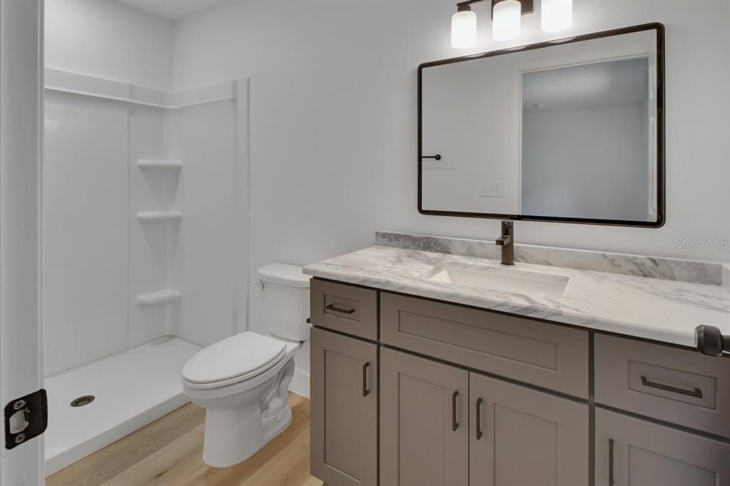 For Sale: $299,900 (3 beds, 2 baths, 1208 Square Feet)