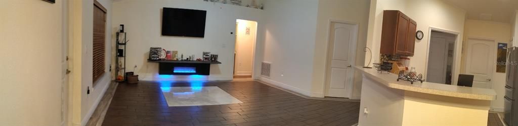 For Sale: $375,000 (4 beds, 2 baths, 1754 Square Feet)