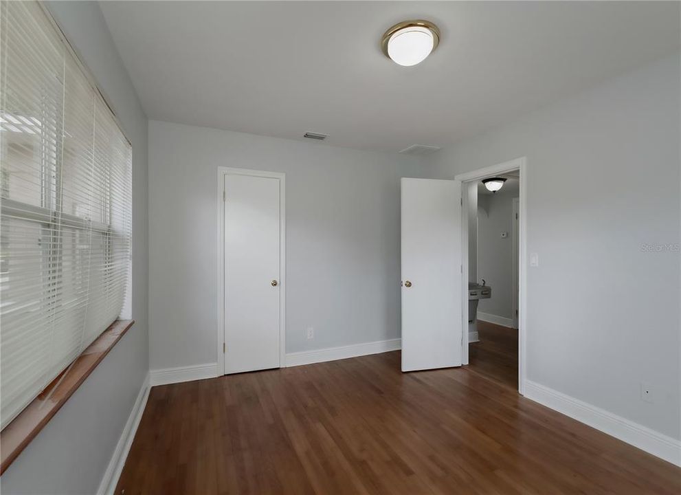 For Sale: $39,000 (0 beds, 0 baths, 1600 Square Feet)