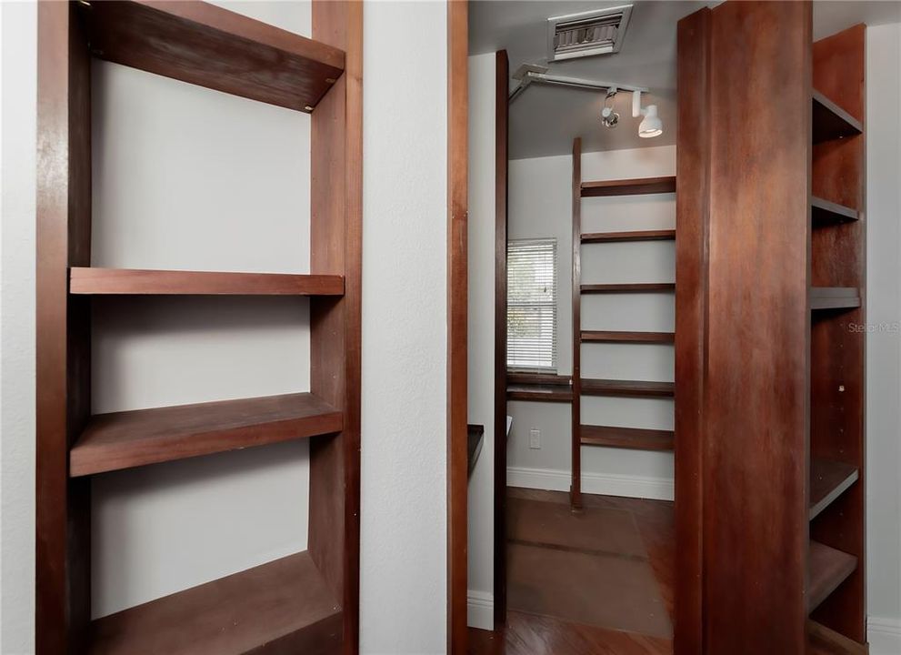 For Sale: $39,000 (0 beds, 0 baths, 1600 Square Feet)