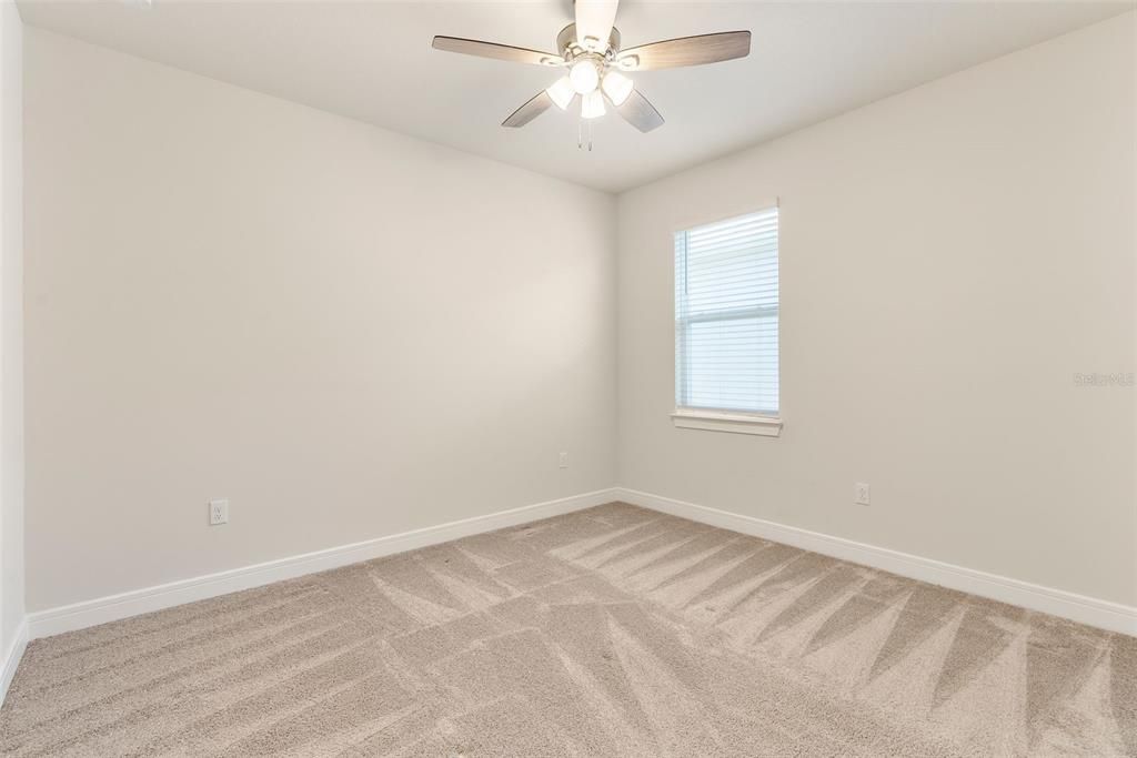 Active With Contract: $551,000 (3 beds, 2 baths, 2224 Square Feet)