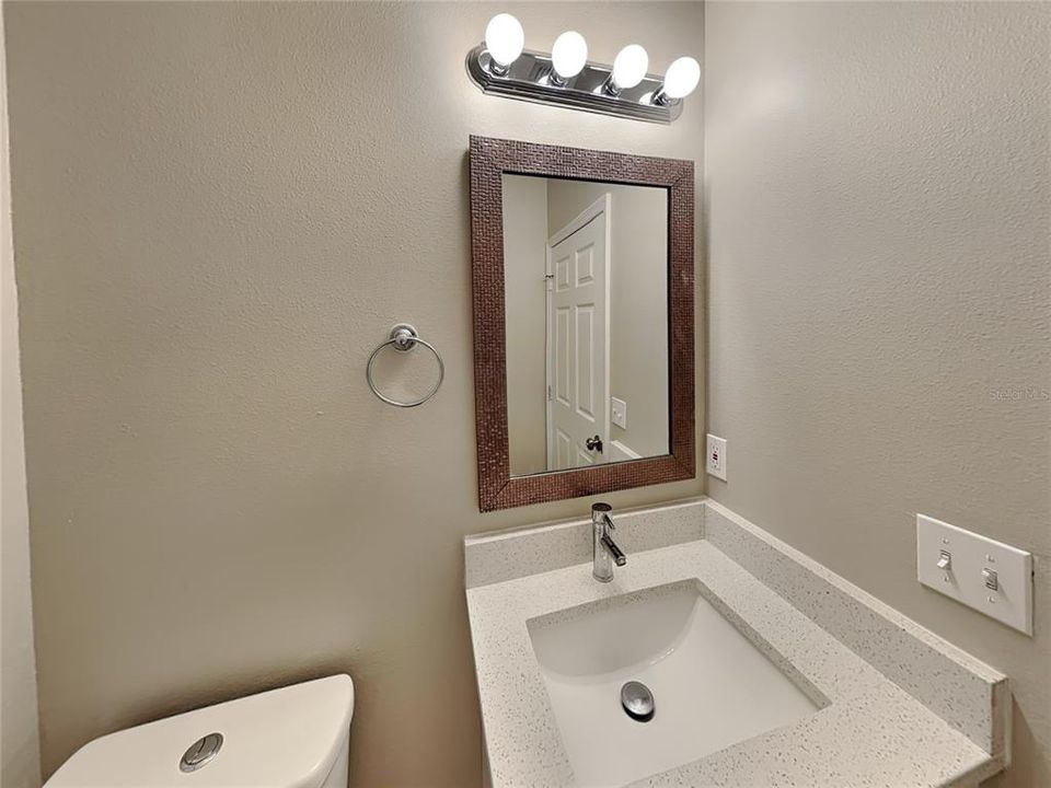 For Rent: $1,859 (3 beds, 2 baths, 1264 Square Feet)