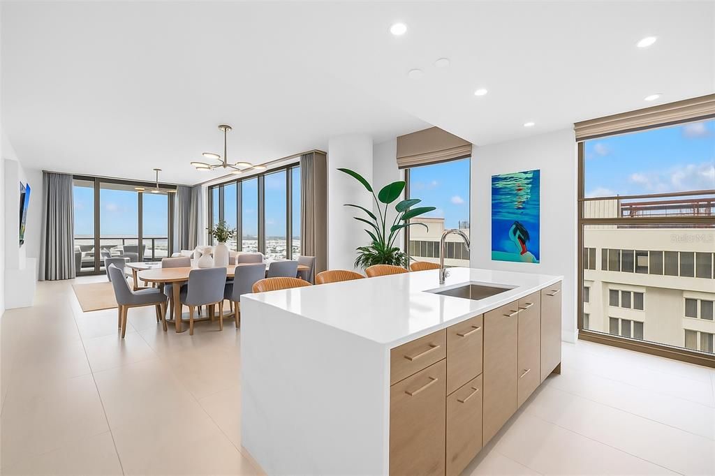 For Sale: $2,625,000 (3 beds, 4 baths, 2712 Square Feet)