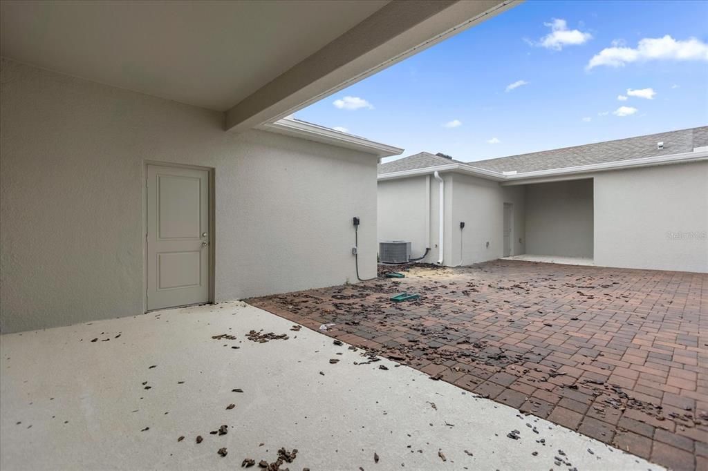 En Renta: $2,350 (3 camas, 2 baños, 1615 Pies cuadrados)