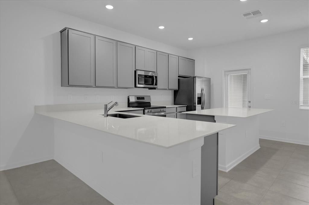 En Renta: $2,350 (3 camas, 2 baños, 1615 Pies cuadrados)