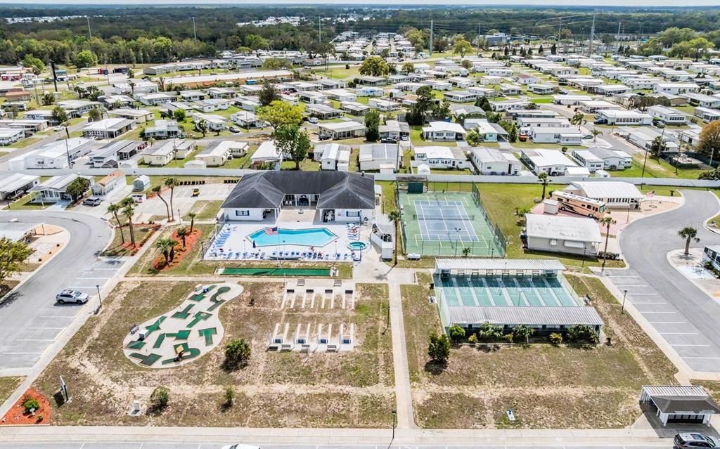 Под контрактом: $133,000 (3 спален, 2 ванн, 1368 Квадратных фут)