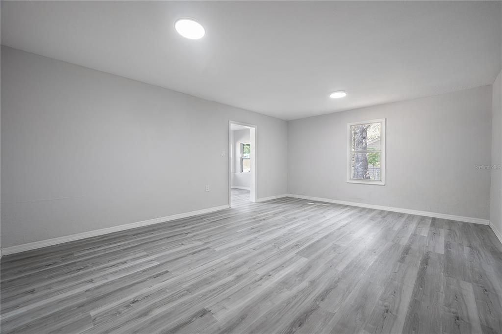 En Renta: $1,950 (3 camas, 2 baños, 1187 Pies cuadrados)