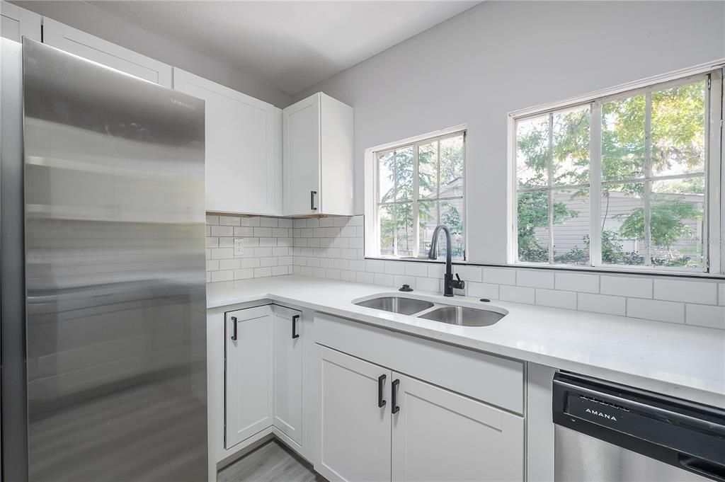 En Renta: $1,950 (3 camas, 2 baños, 1187 Pies cuadrados)