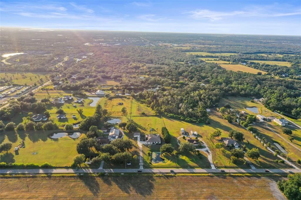 For Sale: $1,100,000 (4 beds, 2 baths, 3095 Square Feet)