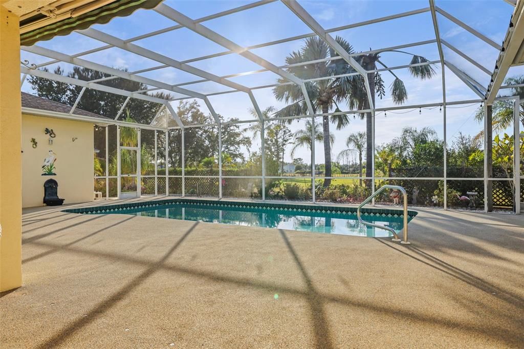 For Sale: $1,100,000 (4 beds, 2 baths, 3095 Square Feet)