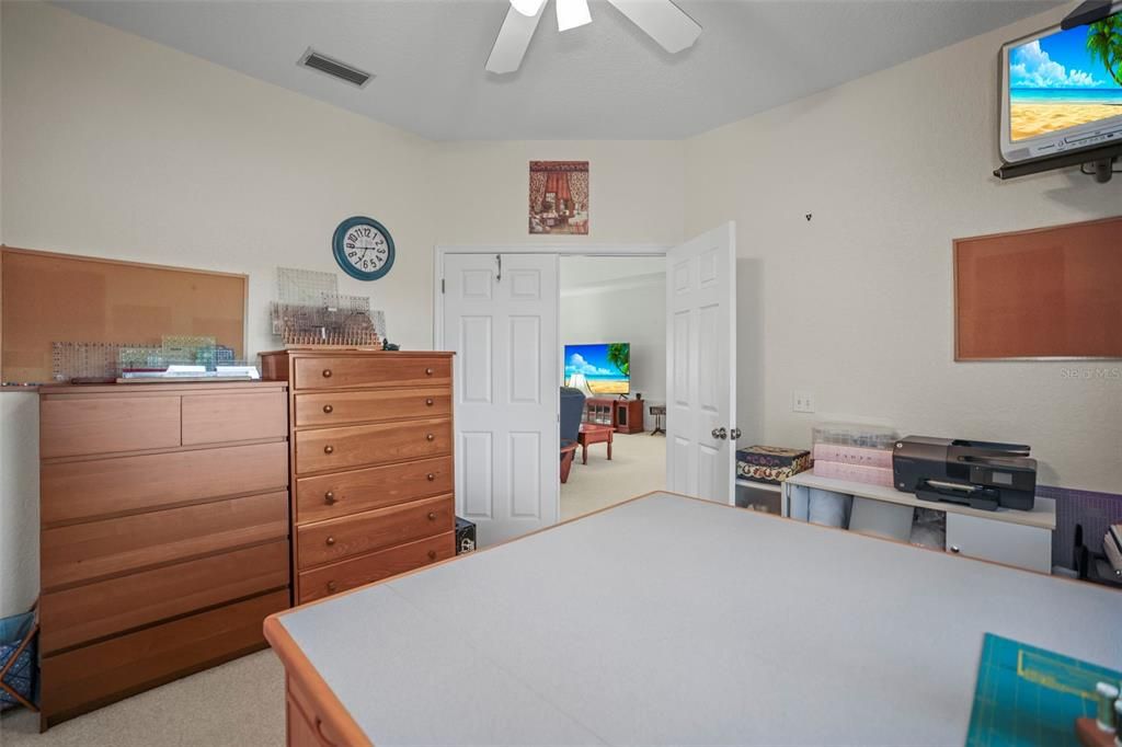 For Sale: $1,100,000 (4 beds, 2 baths, 3095 Square Feet)