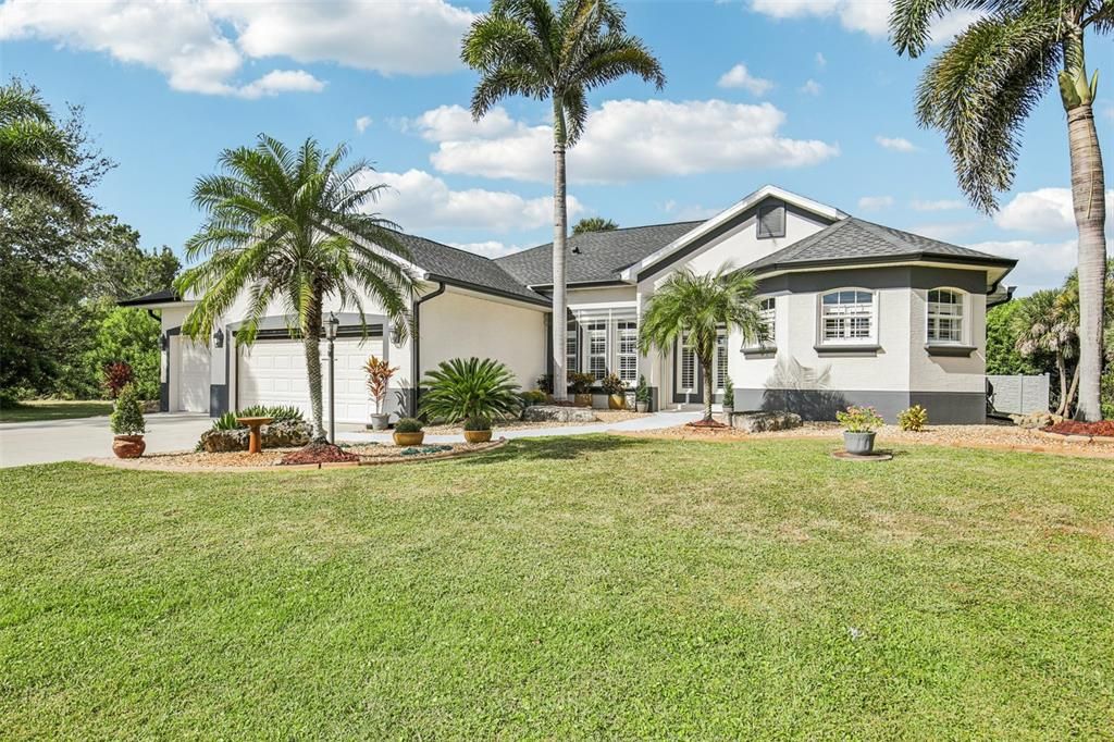 Active With Contract: $499,500 (3 beds, 2 baths, 2064 Square Feet)