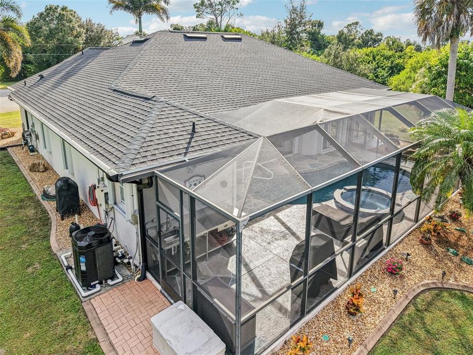 Active With Contract: $499,500 (3 beds, 2 baths, 2064 Square Feet)