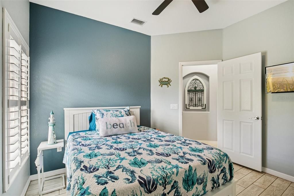 Active With Contract: $499,500 (3 beds, 2 baths, 2064 Square Feet)