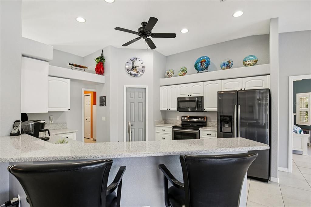 Active With Contract: $499,500 (3 beds, 2 baths, 2064 Square Feet)