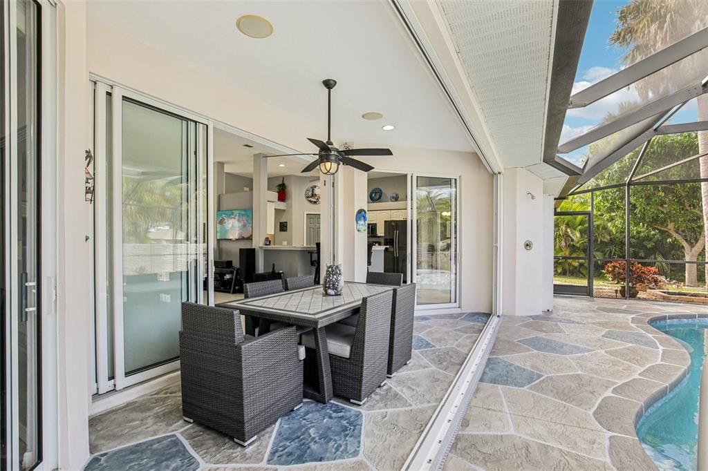 Active With Contract: $499,500 (3 beds, 2 baths, 2064 Square Feet)