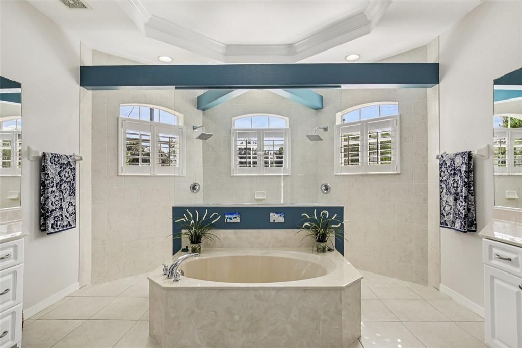 Active With Contract: $499,500 (3 beds, 2 baths, 2064 Square Feet)