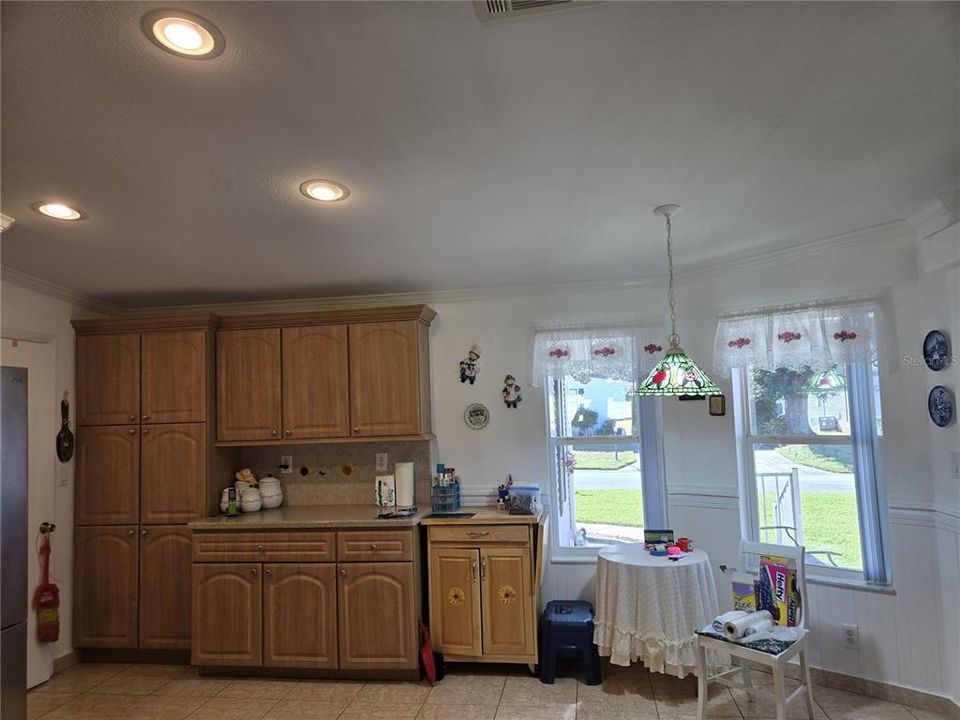 待售: $320,000 (3 贝兹, 2 浴室, 1910 平方英尺)