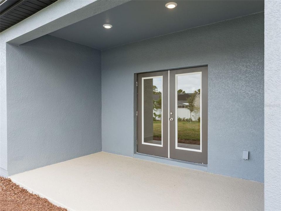 出租: $2,700 (4 贝兹, 3 浴室, 2211 平方英尺)