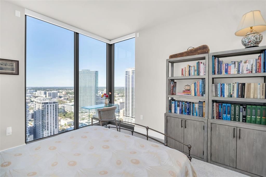 For Sale: $1,475,000 (2 beds, 2 baths, 1663 Square Feet)