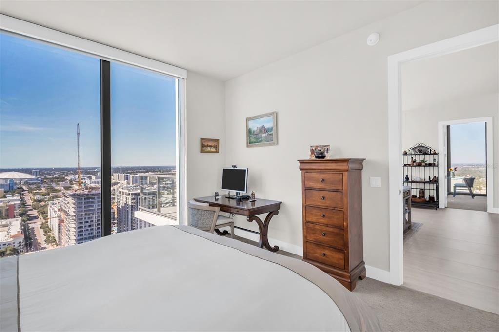 For Sale: $1,475,000 (2 beds, 2 baths, 1663 Square Feet)