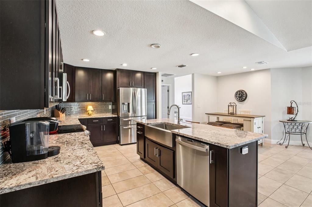 For Sale: $830,000 (3 beds, 2 baths, 2314 Square Feet)