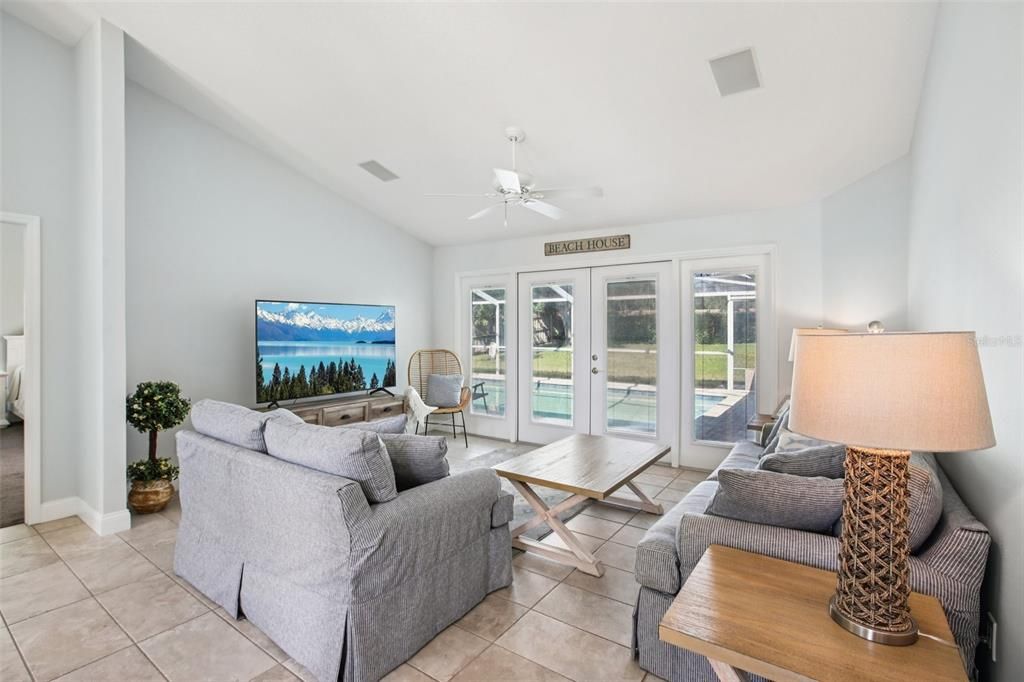 For Sale: $830,000 (3 beds, 2 baths, 2314 Square Feet)