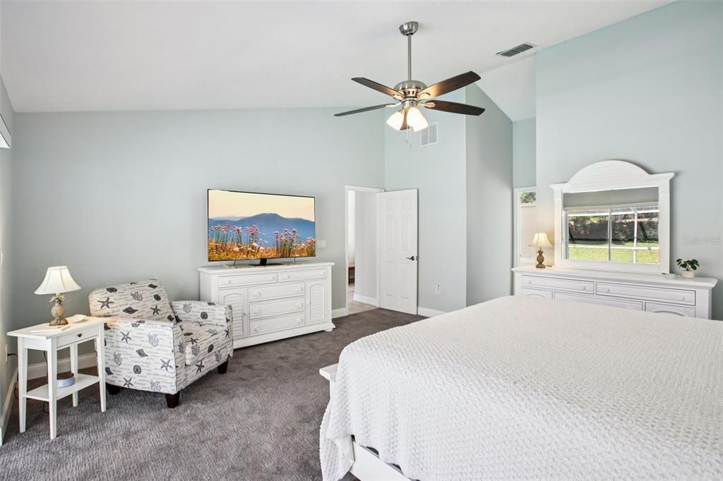 For Sale: $830,000 (3 beds, 2 baths, 2314 Square Feet)