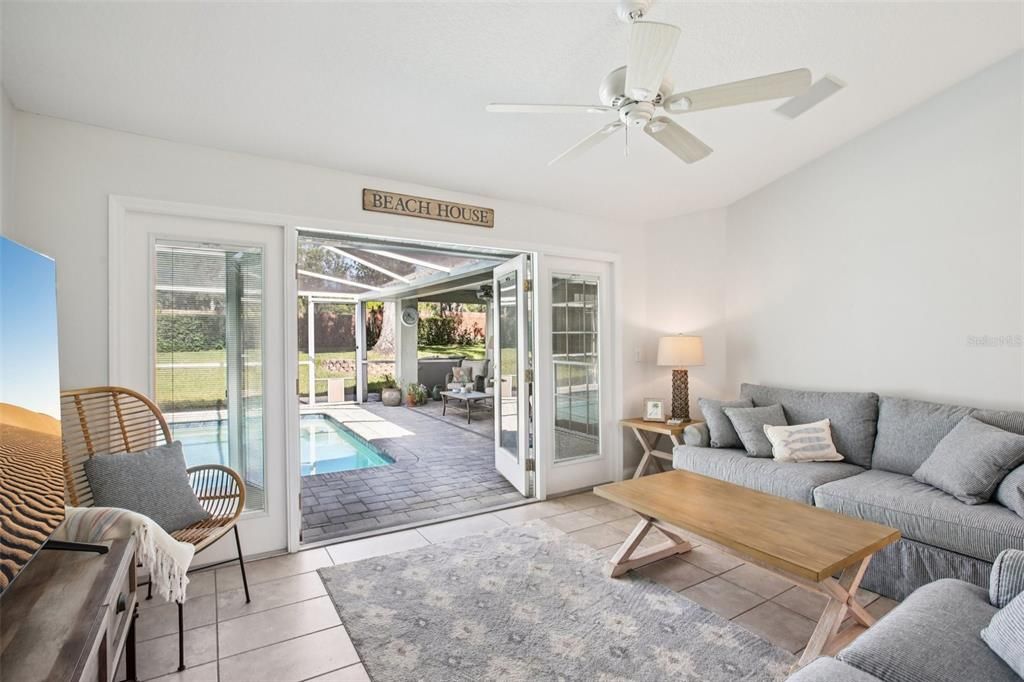 For Sale: $830,000 (3 beds, 2 baths, 2314 Square Feet)