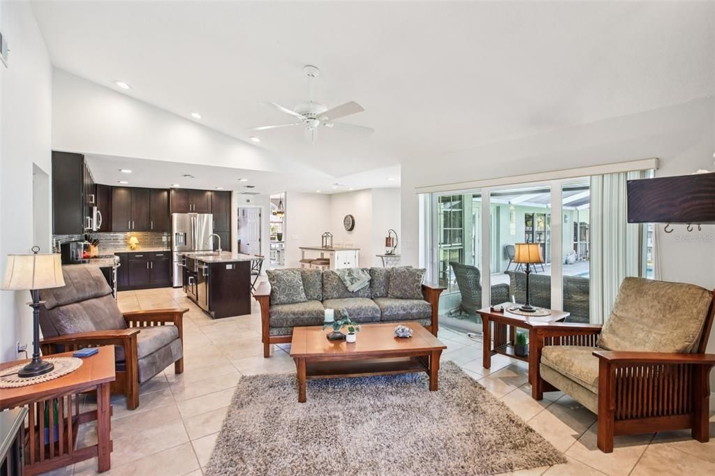 For Sale: $830,000 (3 beds, 2 baths, 2314 Square Feet)