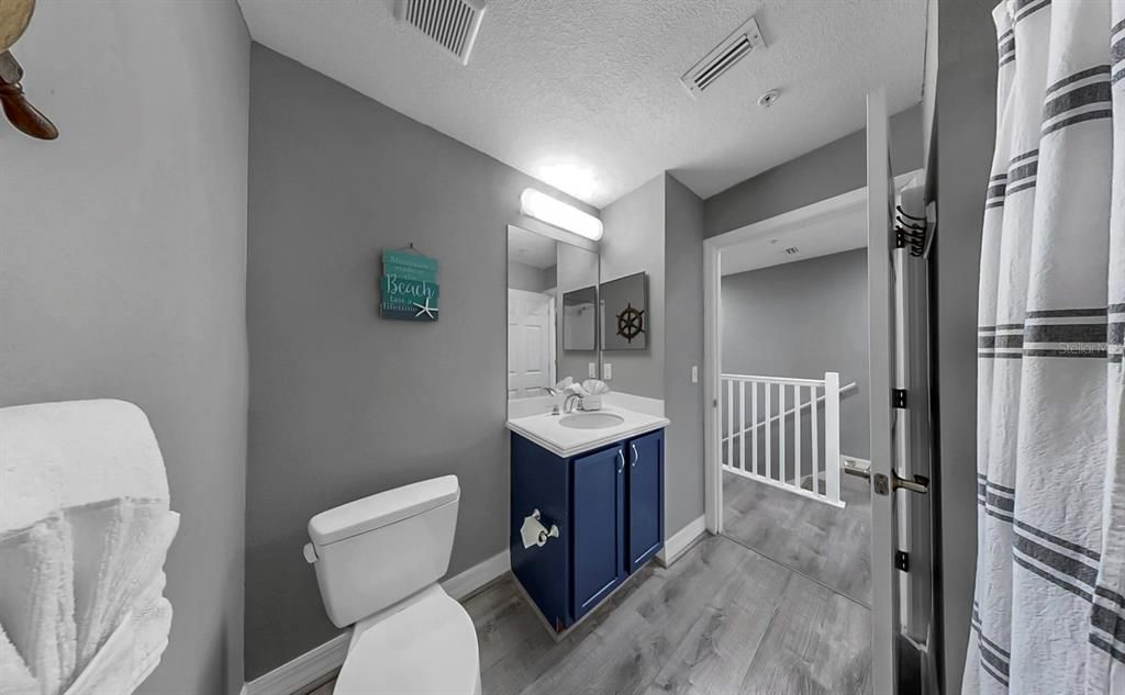 Active With Contract: $299,000 (2 beds, 1 baths, 1110 Square Feet)