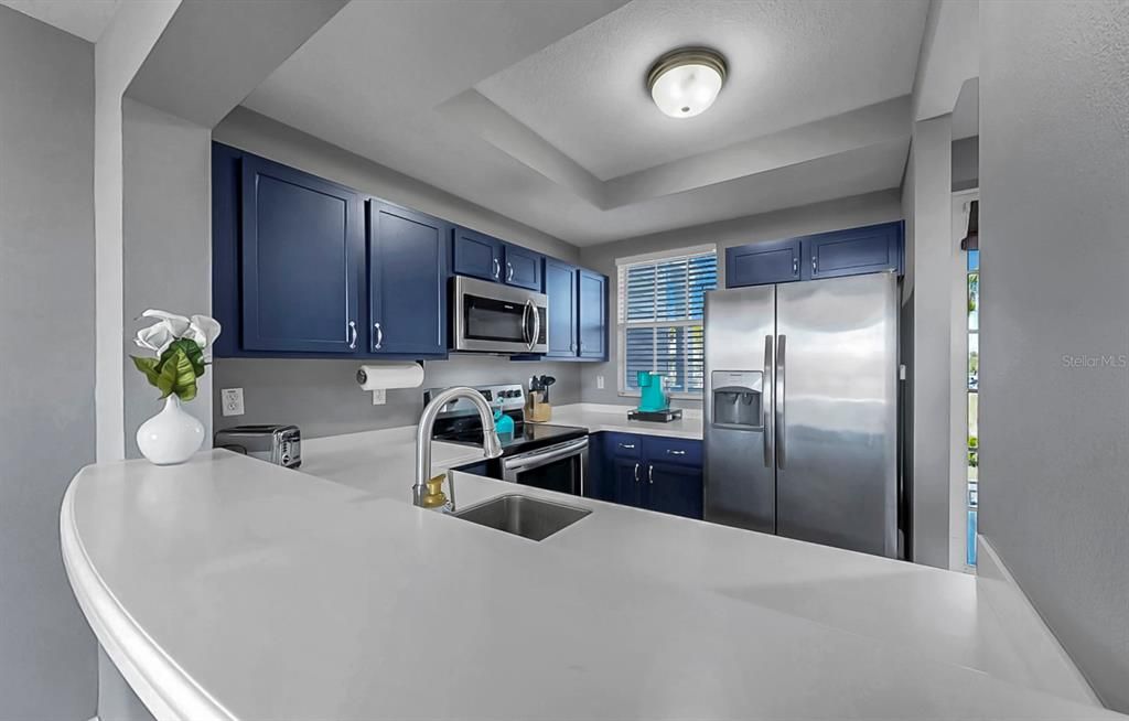 Active With Contract: $299,000 (2 beds, 1 baths, 1110 Square Feet)