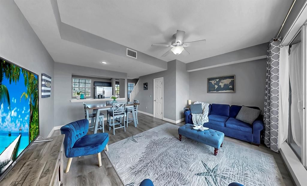 Active With Contract: $299,000 (2 beds, 1 baths, 1110 Square Feet)