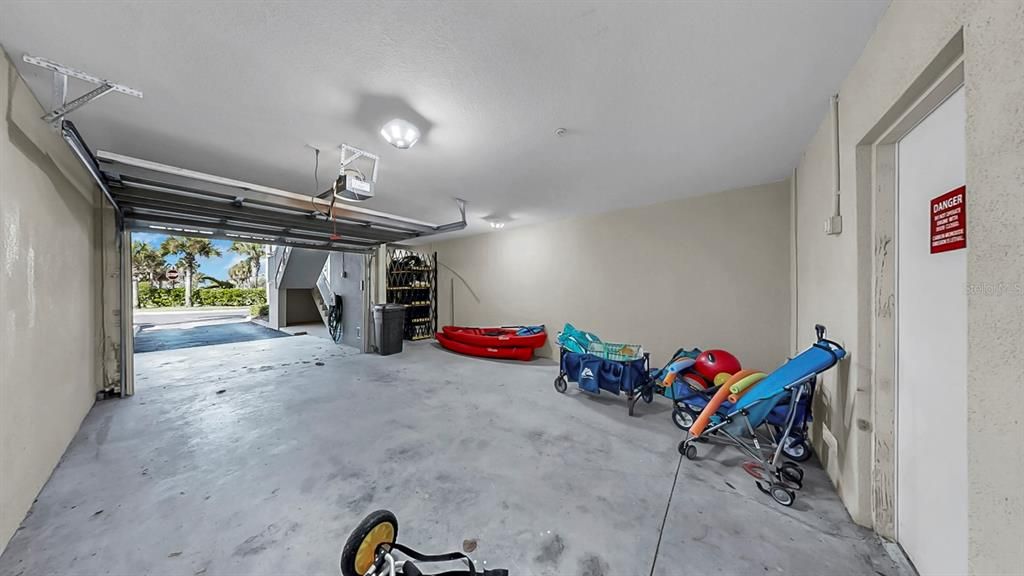 Active With Contract: $299,000 (2 beds, 1 baths, 1110 Square Feet)