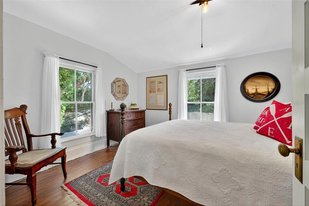 For Sale: $874,900 (6 beds, 3 baths, 2618 Square Feet)