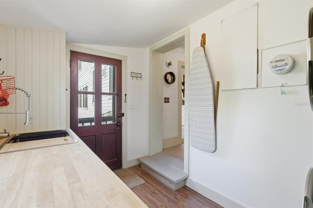 For Sale: $874,900 (6 beds, 3 baths, 2618 Square Feet)