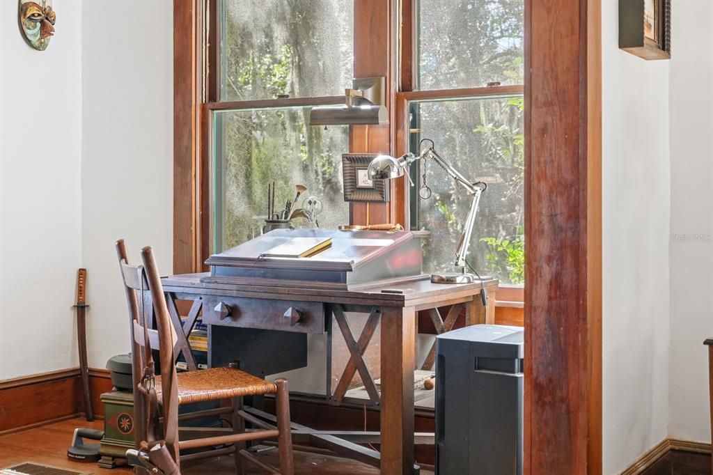 For Sale: $874,900 (6 beds, 3 baths, 2618 Square Feet)