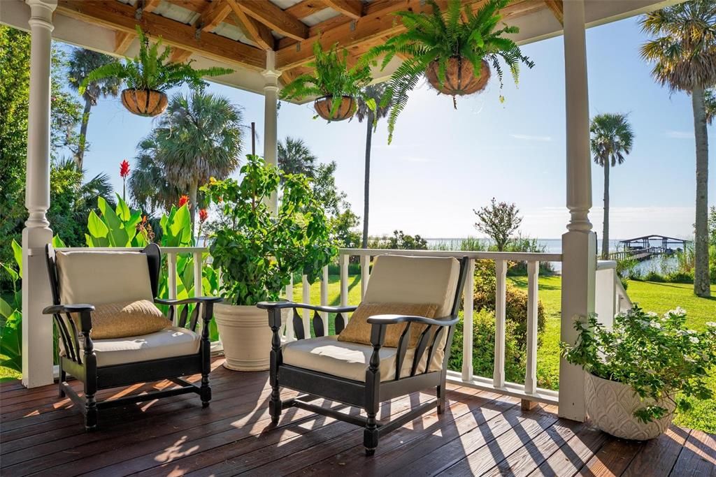 For Sale: $874,900 (6 beds, 3 baths, 2618 Square Feet)