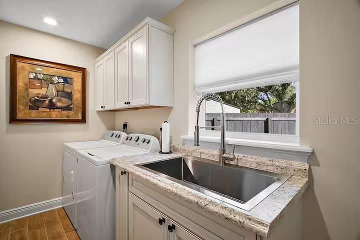 В аренду: $4,500 (2 спален, 2 ванн, 1432 Квадратных фут)