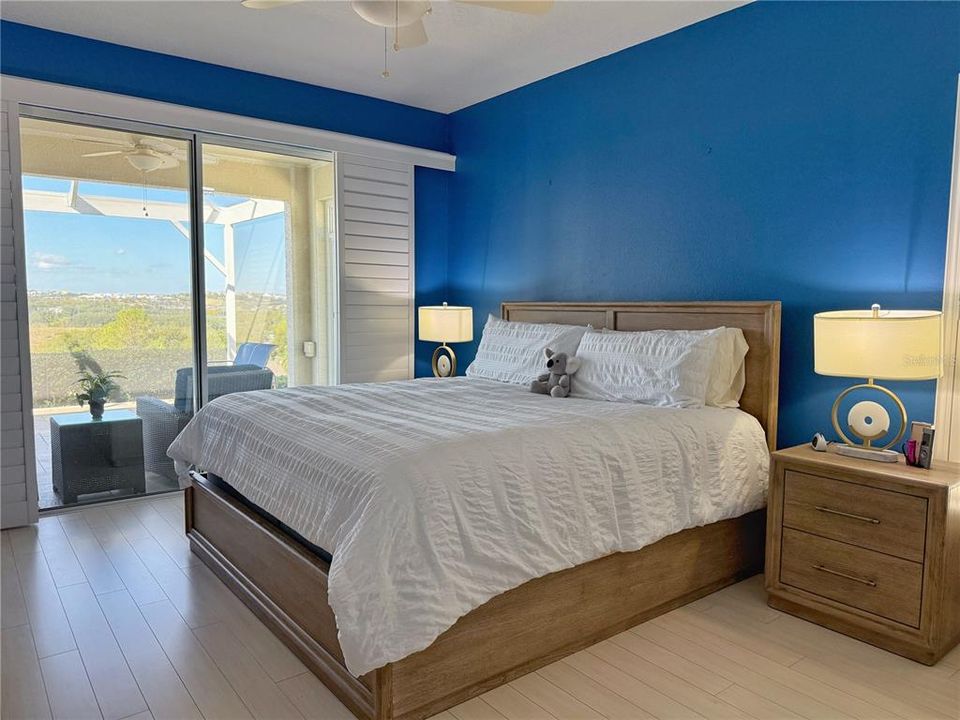 Под контрактом: $429,990 (3 спален, 2 ванн, 1846 Квадратных фут)