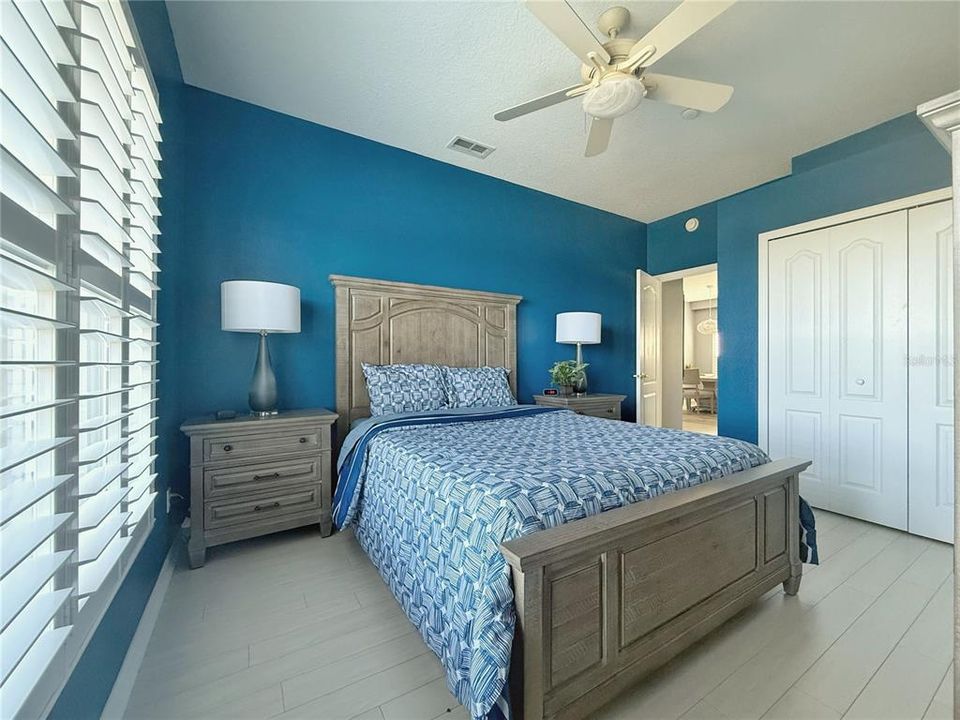 Под контрактом: $429,990 (3 спален, 2 ванн, 1846 Квадратных фут)