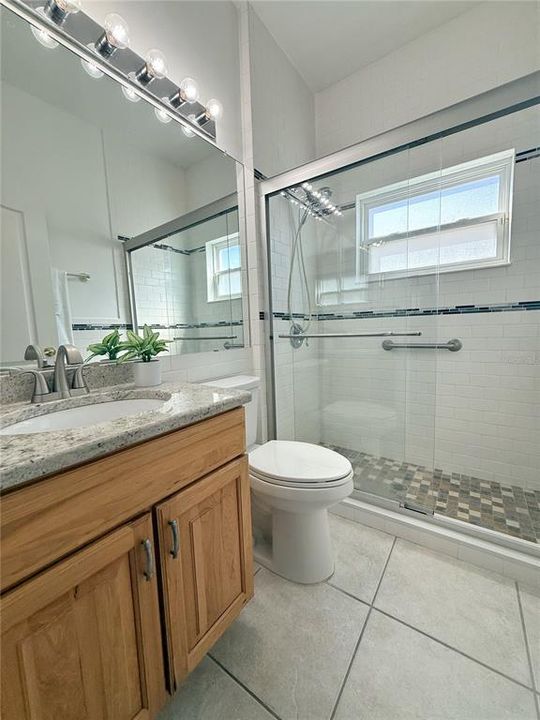 Под контрактом: $429,990 (3 спален, 2 ванн, 1846 Квадратных фут)