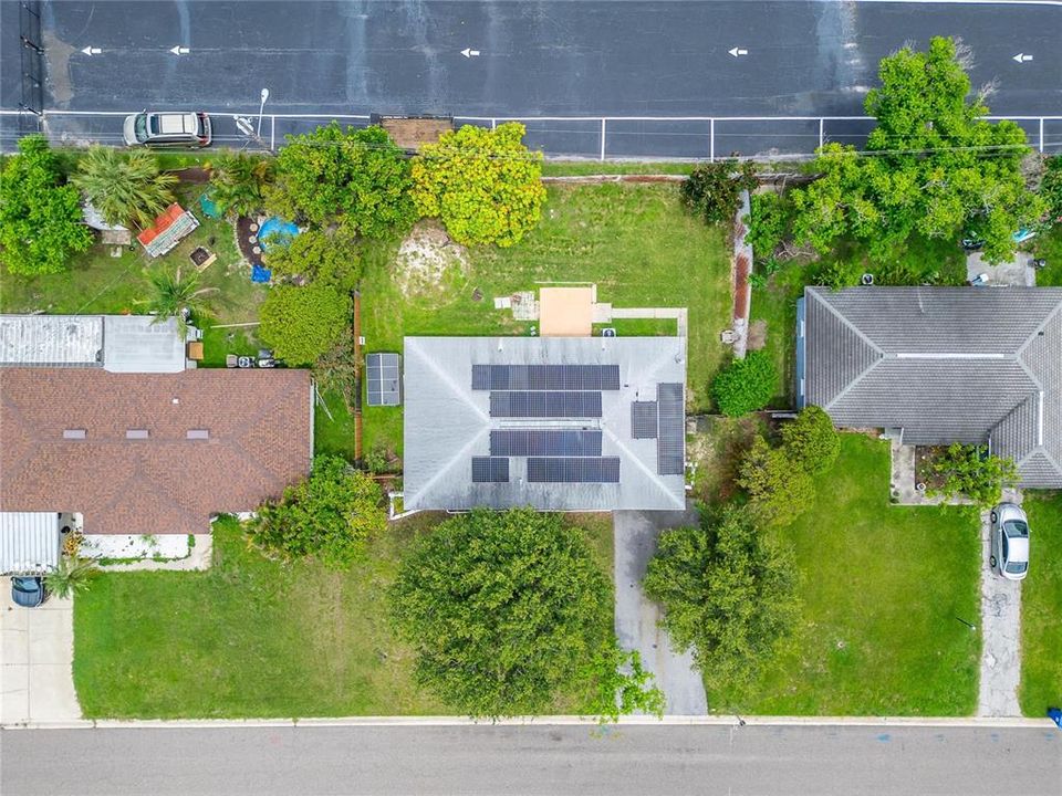 For Rent: $2,900 (3 beds, 2 baths, 1304 Square Feet)