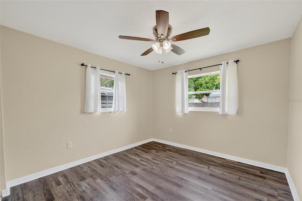 For Rent: $2,900 (3 beds, 2 baths, 1304 Square Feet)