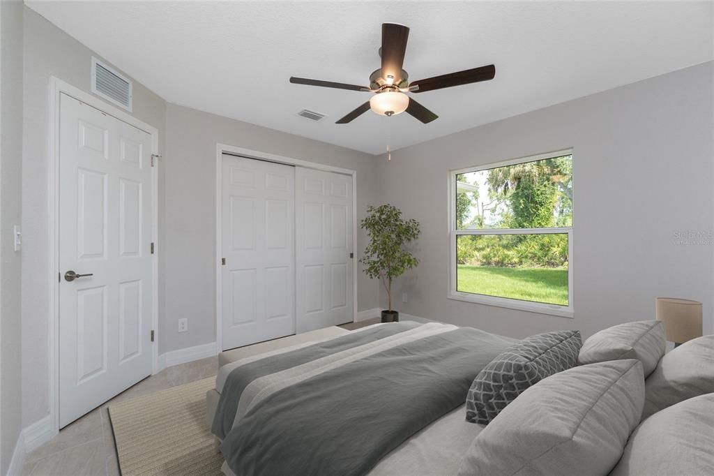 Active With Contract: $350,000 (3 beds, 2 baths, 1670 Square Feet)