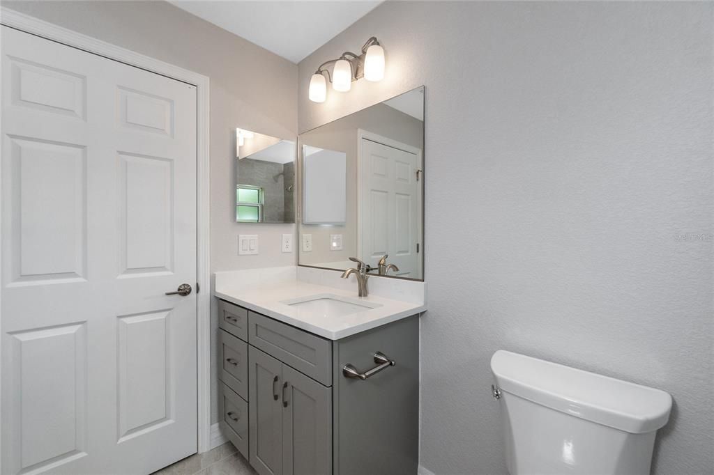 Active With Contract: $350,000 (3 beds, 2 baths, 1670 Square Feet)