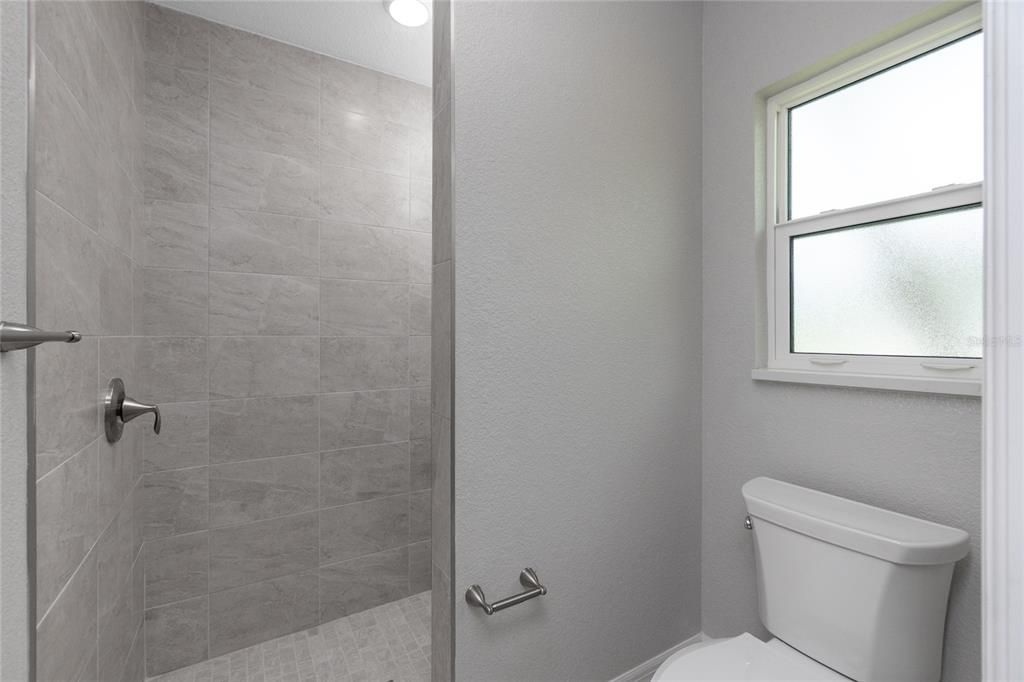 Active With Contract: $350,000 (3 beds, 2 baths, 1670 Square Feet)