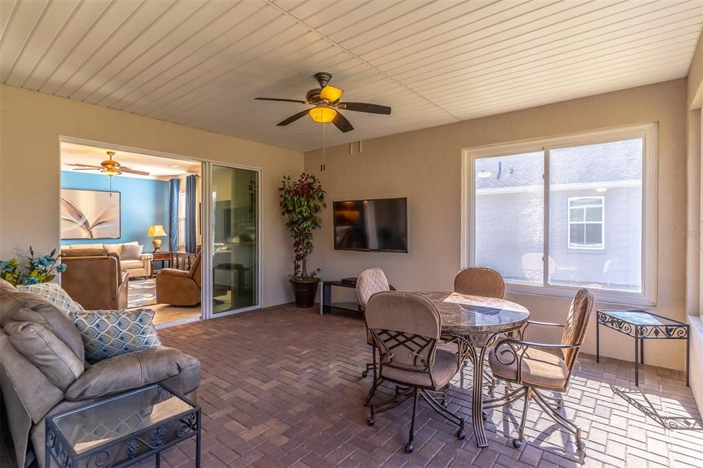 待售: $473,500 (3 贝兹, 3 浴室, 2649 平方英尺)